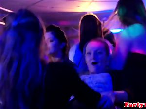 party fledgling dickblowing on the dancefloor